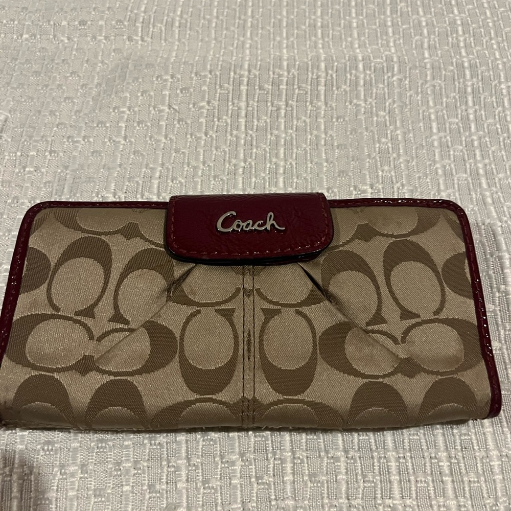 Coach Tan and Red Signature Wallet